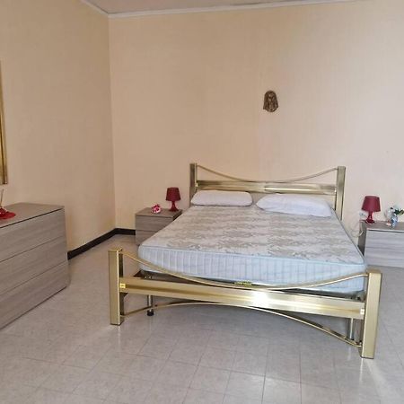 Carmela Apartment Napoli Bagian luar foto