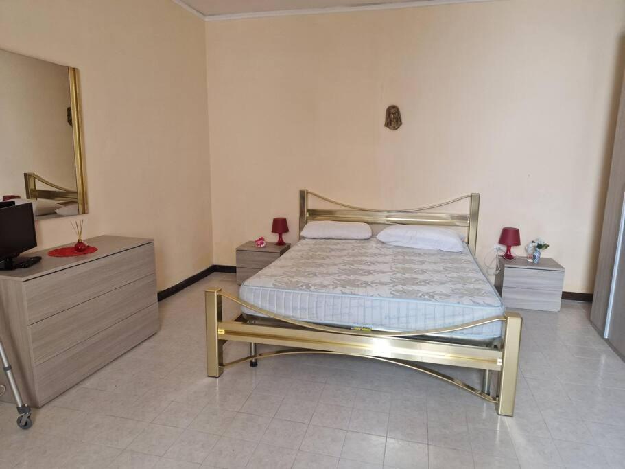 Carmela Apartment Napoli Bagian luar foto